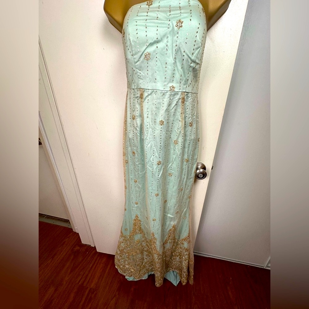 Minuet Mint Strapless Heavily Gold Glitter Embellished Bottom Formal Dress NWT S - Picture 3 of 16